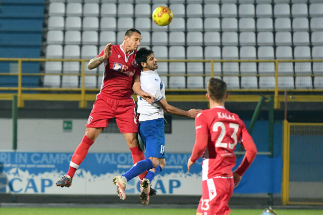 Il Pallone Di Una Mongolfiera Viene Riempito Con 1 0