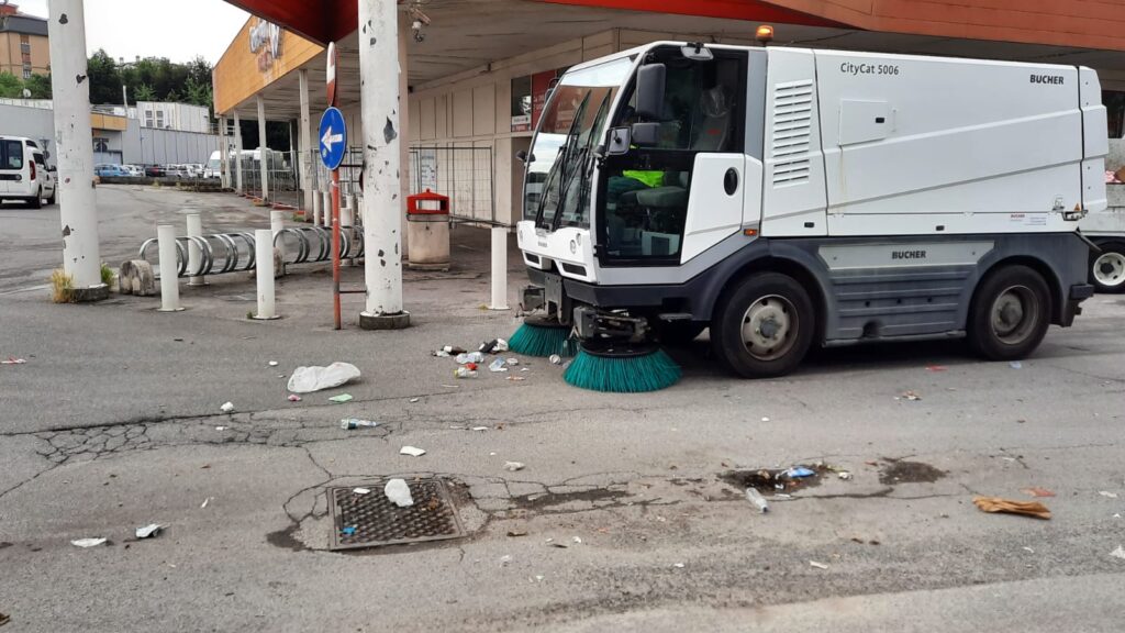 cinisello pulizia viale fulvio testi