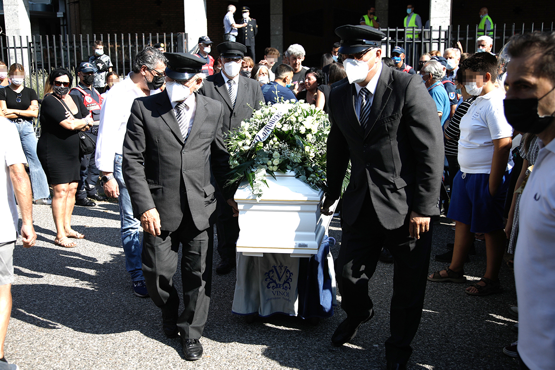 sesto san giovanni: funerale di fabio mosca