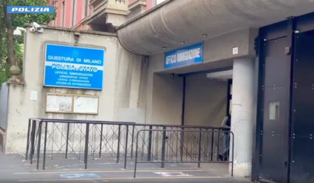 Blocca la pista dell’aeroporto di Linate a Milano, rimpatriato 30enne