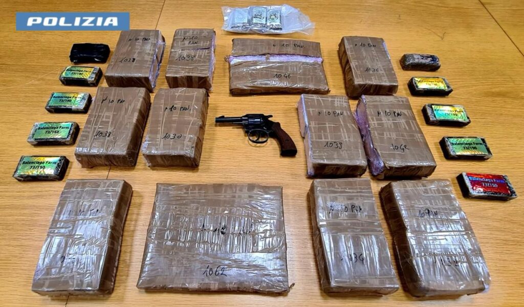 cologno monzese hashish revolver