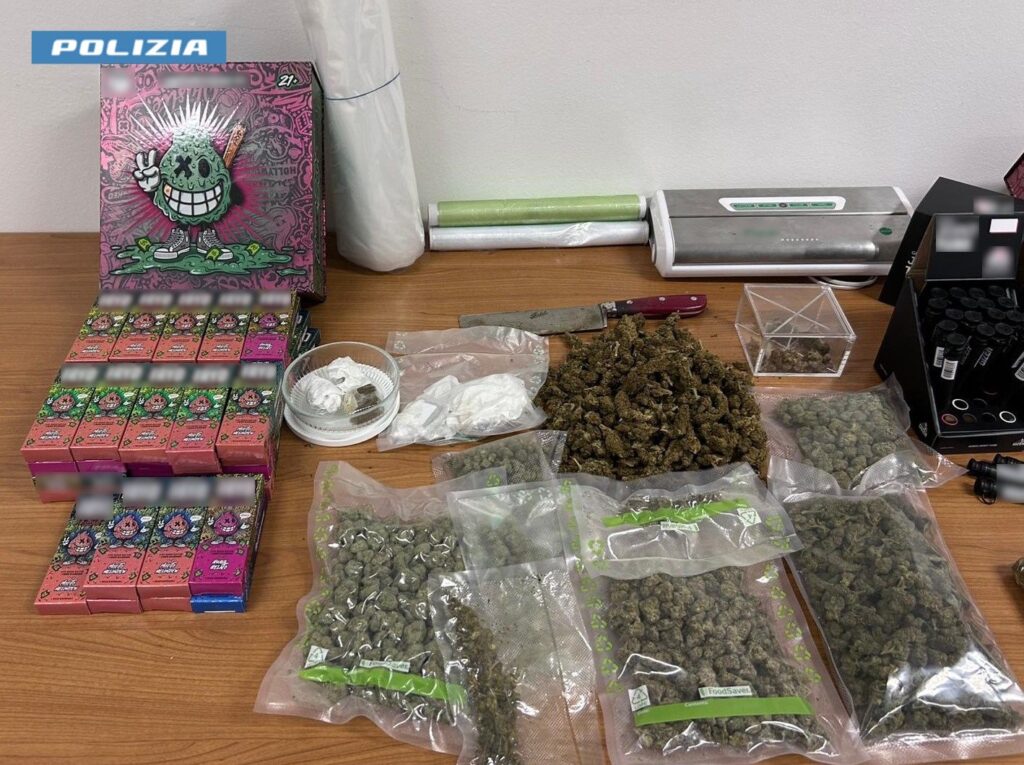 Milano, in casa con hashish e sigarette al Thc: arrestato 35enne