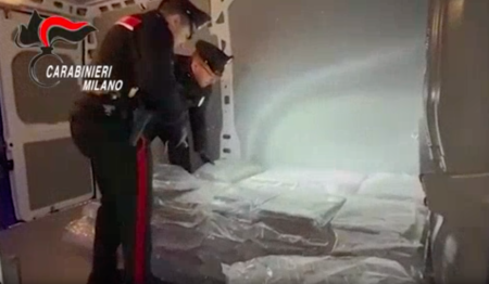 Traffico di droga nel milanese, sequestrati 450 chili di hashish