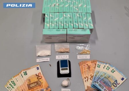 Milano, polizia di Stato arresta pusher 44enne
