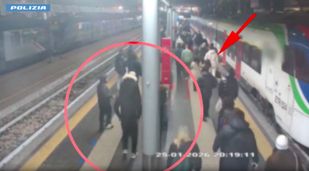 Milano, rubano orologio da 40mila euro: arrestati