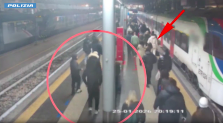 Milano, rubano orologio da 40mila euro: arrestati