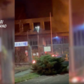 Molotov contro la stazione dei carabinieri, arrestati 5 minori