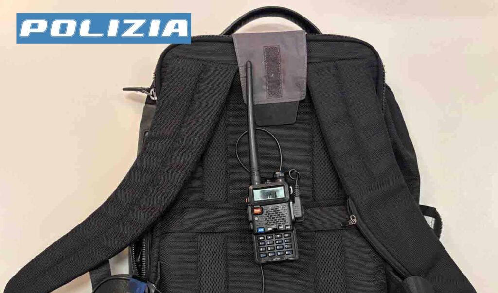 Milano, ruba nelle auto in sosta: arrestato 29enne