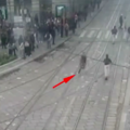 Derubano turista in centro a Milano, scovati dalla polizia