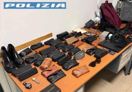 Furti nelle auto parcheggiate a Milano: due fratelli in manette