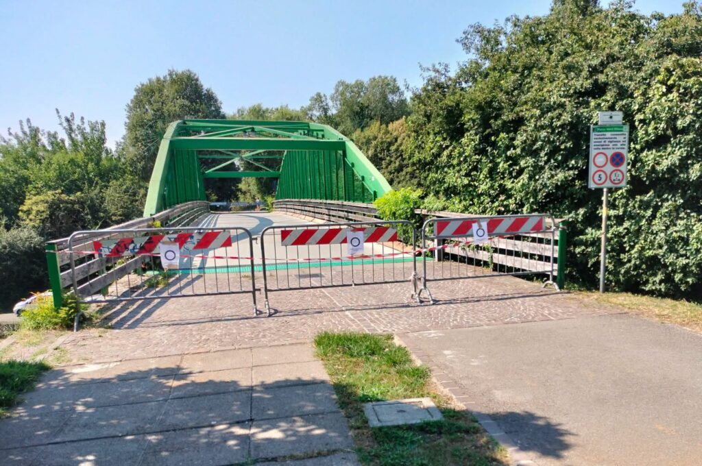 Parco Nord Milano, passerella Clerici temporaneamente chiusa