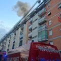 Incendio in un appartamento a Milano: morte due persone