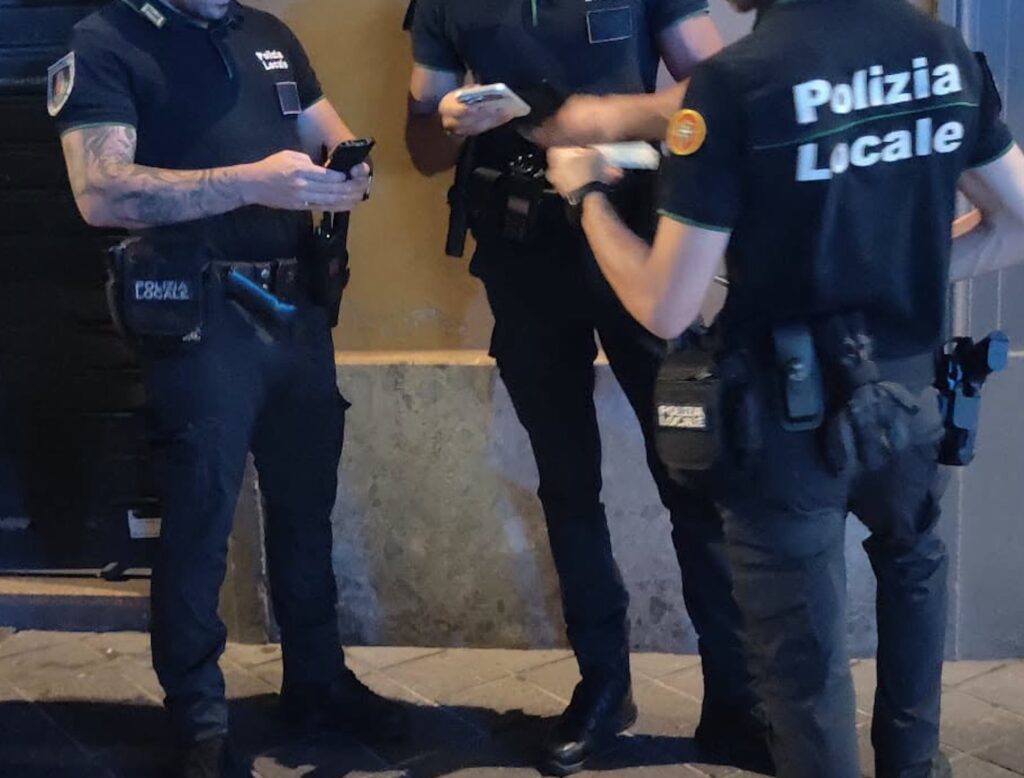 Cinisello Balsamo, i controlli della polizia locale in città