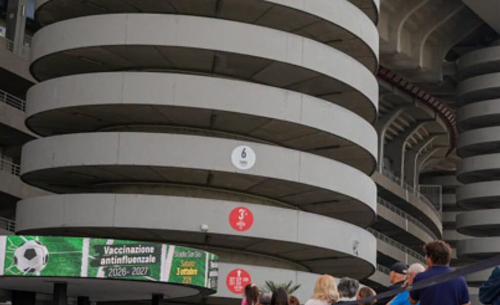 Milano, open day vaccini a San Siro: 2.254 dosi somministrate