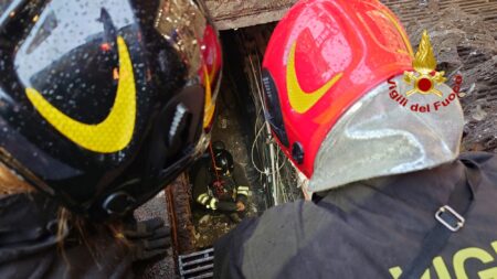 Milano, principio d’incendio in corso Vittorio Emanuele
