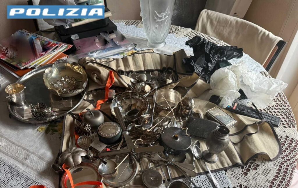 Milano, finto carabiniere truffa un’anziana: recuperati gioielli per 30mila euro